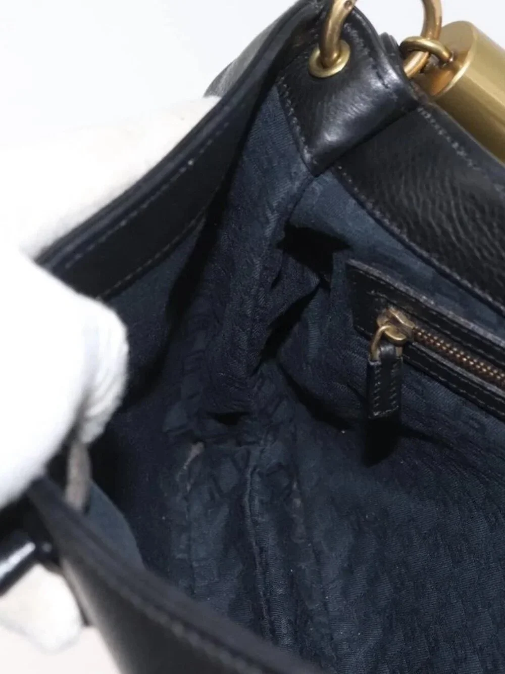 GUCCI Shoulder Bag Leather Black Gold 108964 Auth
